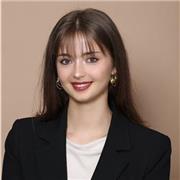 Étudiante diplômée BAC+5 droit donne des cours de droit et d’anglais allant de la licence jusqu’au master 2.